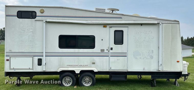 image for item MD9034 2001 Coachmen Catalina  toy hauler camper