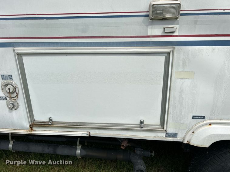 image for item MD9034 2001 Coachmen Catalina  toy hauler camper