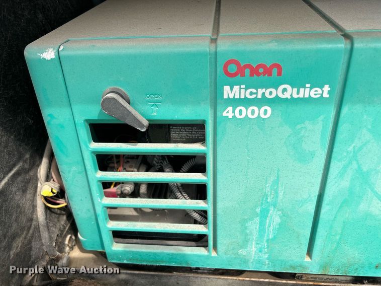 image for item MD9034 2001 Coachmen Catalina  toy hauler camper