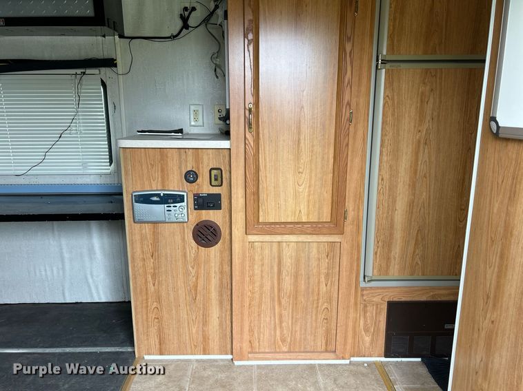 image for item MD9034 2001 Coachmen Catalina  toy hauler camper