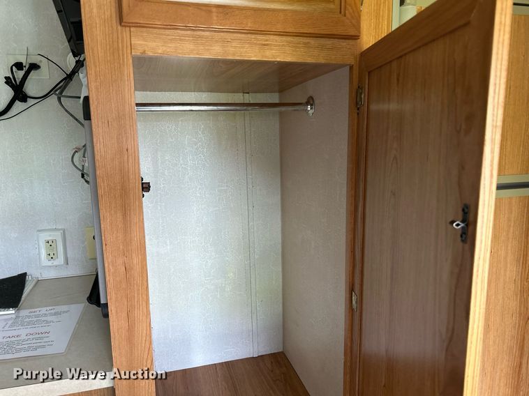 image for item MD9034 2001 Coachmen Catalina  toy hauler camper