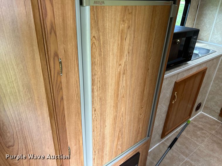 image for item MD9034 2001 Coachmen Catalina  toy hauler camper