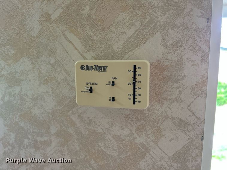 image for item MD9034 2001 Coachmen Catalina  toy hauler camper