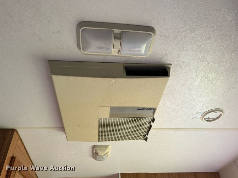 image for item MD9034 2001 Coachmen Catalina  toy hauler camper