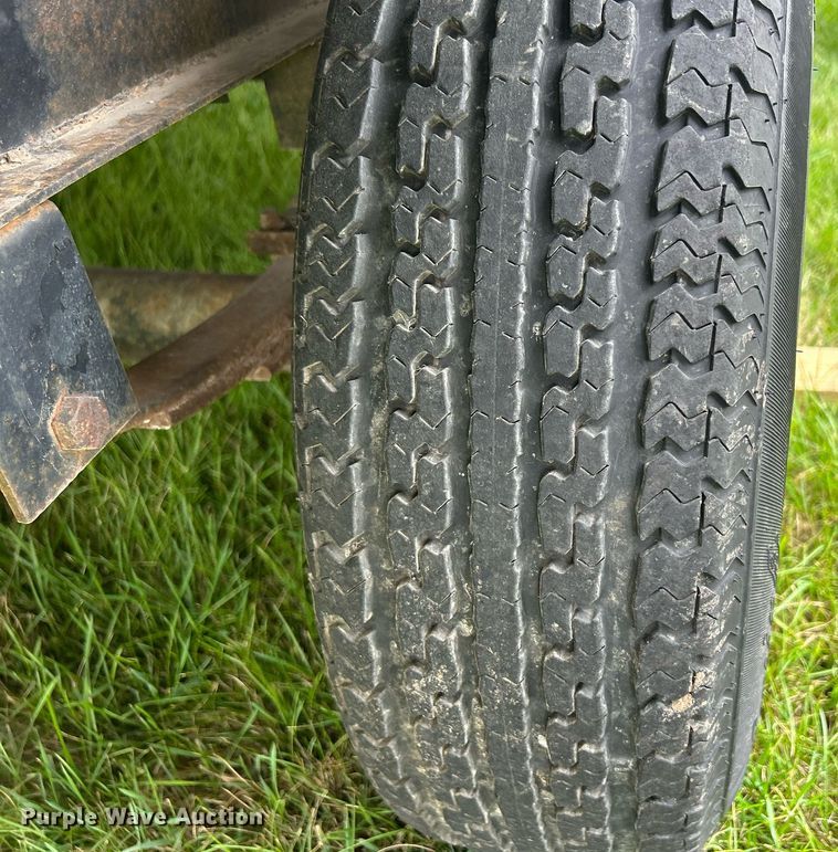 image for item MD9034 2001 Coachmen Catalina  toy hauler camper