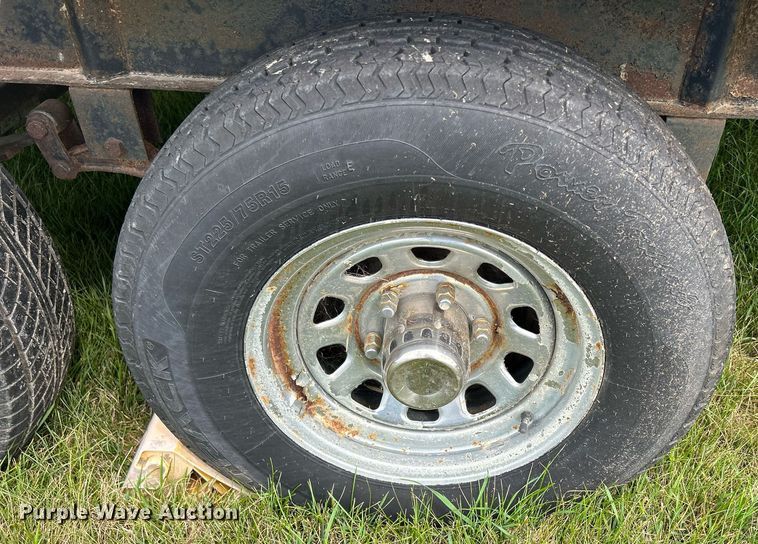 image for item MD9034 2001 Coachmen Catalina  toy hauler camper