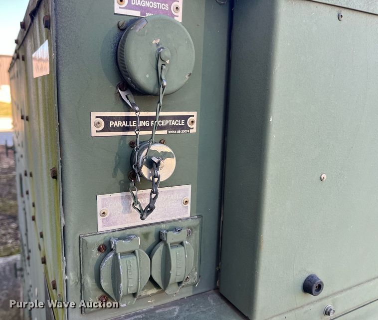 image for item MG9529 1993 Us Department Of Defense MEP-806A  generator