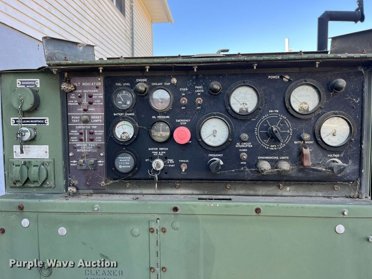 image for item MG9529 1993 Us Department Of Defense MEP-806A  generator