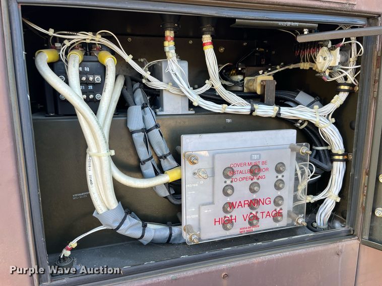image for item MG9530 1993 Us Department Of Defense MEP-806A  generator