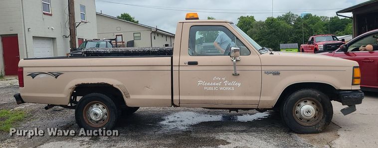 image for item MG9694 1992 Ford Ranger  pickup truck