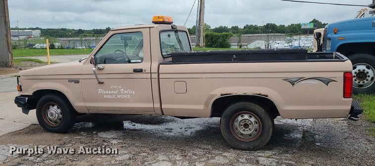 image for item MG9694 1992 Ford Ranger  pickup truck