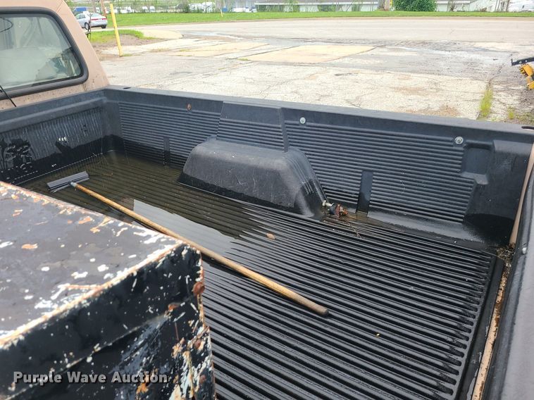 image for item MG9694 1992 Ford Ranger  pickup truck