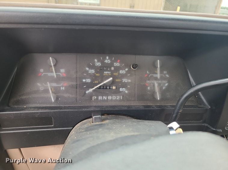 image for item MG9694 1992 Ford Ranger  pickup truck