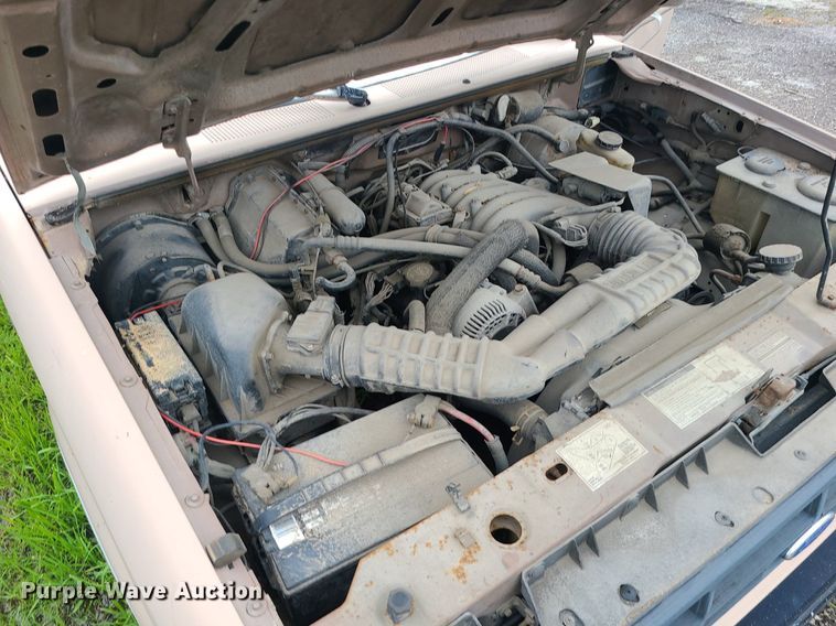 image for item MG9694 1992 Ford Ranger  pickup truck