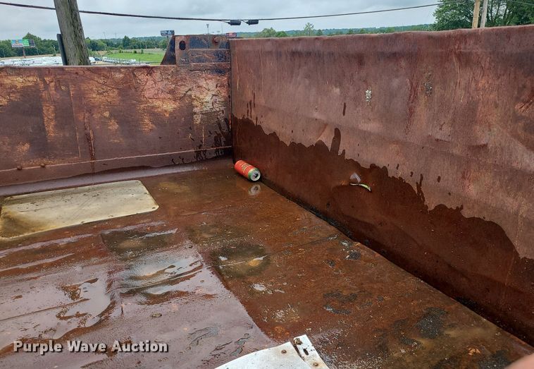 image for item MG9695 1987 GMC 7000  dump truck