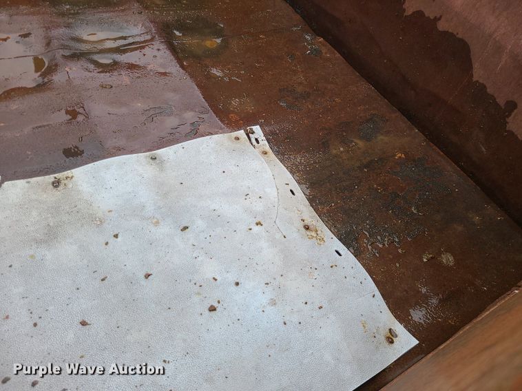 image for item MG9695 1987 GMC 7000  dump truck