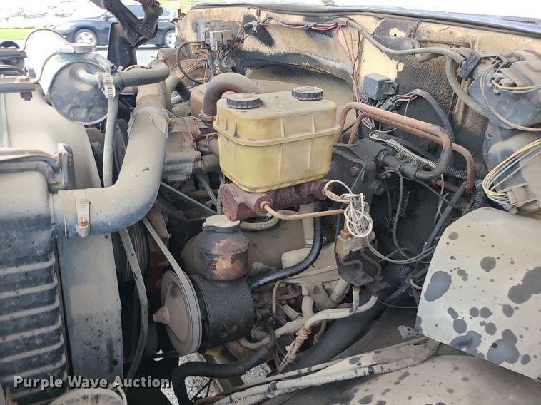 image for item MG9695 1987 GMC 7000  dump truck