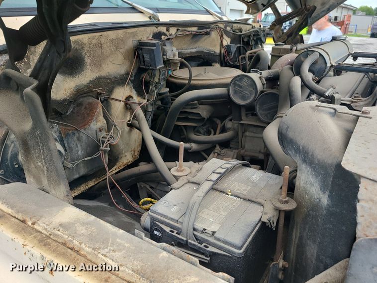 image for item MG9695 1987 GMC 7000  dump truck