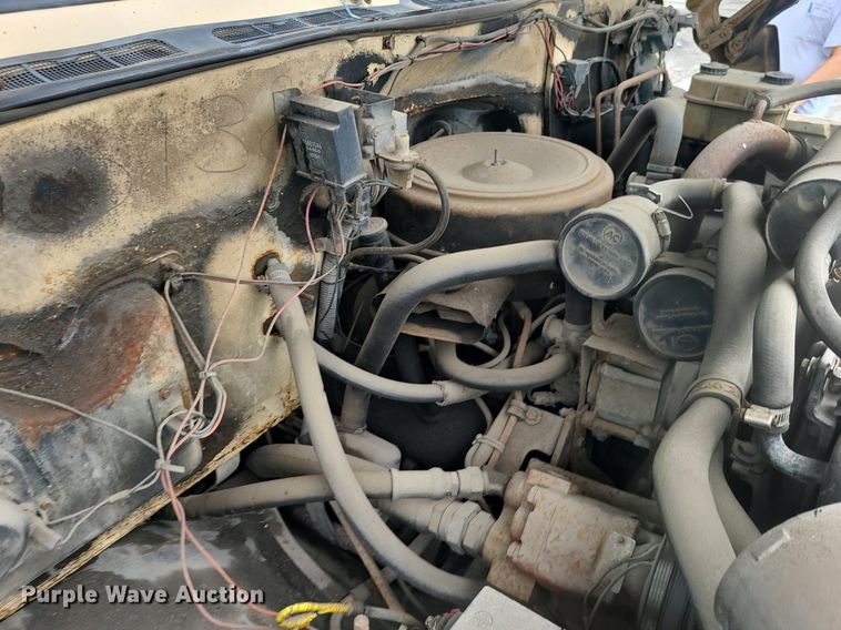 image for item MG9695 1987 GMC 7000  dump truck