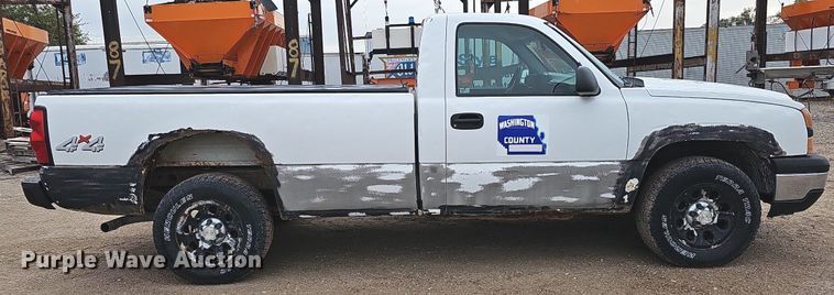 image for item MH9444 2006 Chevrolet Silverado 1500  pickup truck