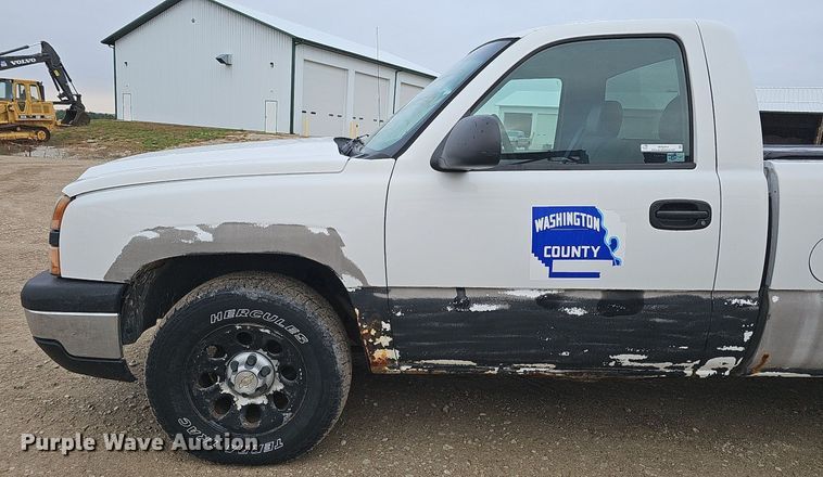 image for item MH9444 2006 Chevrolet Silverado 1500  pickup truck
