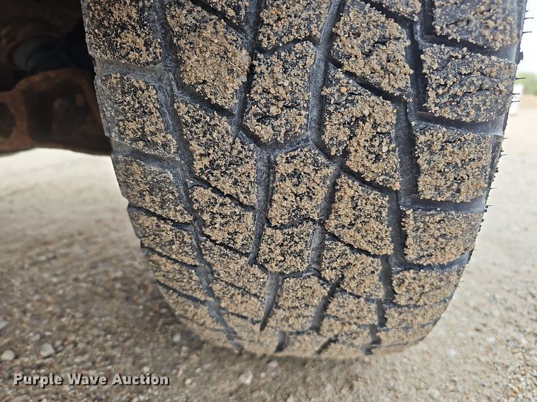 image for item MH9444 2006 Chevrolet Silverado 1500  pickup truck