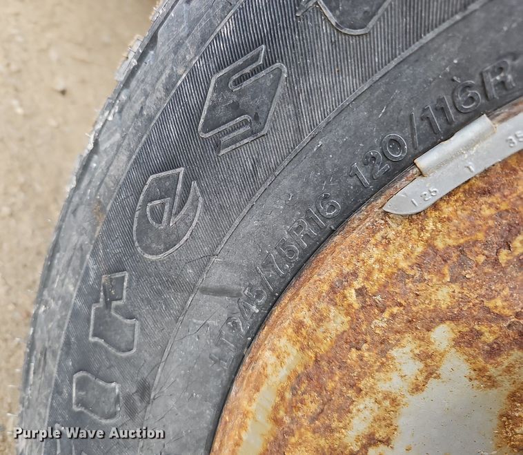 image for item MH9445 2006 Chevrolet Silverado 2500HD  pickup truck