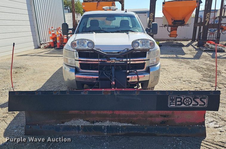 image for item MH9446 2009 Chevrolet Silverado 2500HD  pickup truck