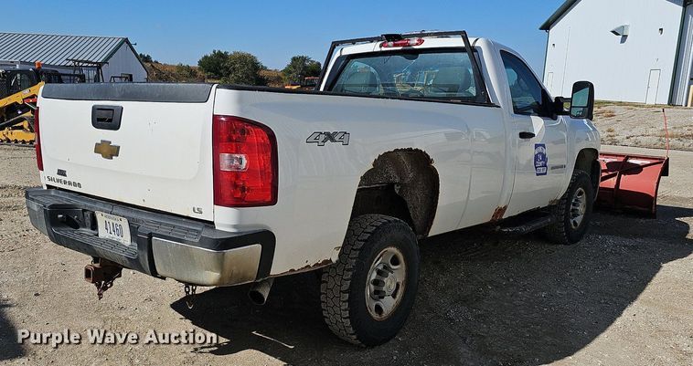 image for item MH9446 2009 Chevrolet Silverado 2500HD  pickup truck