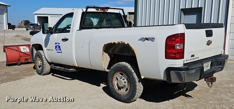 image for item MH9446 2009 Chevrolet Silverado 2500HD  pickup truck