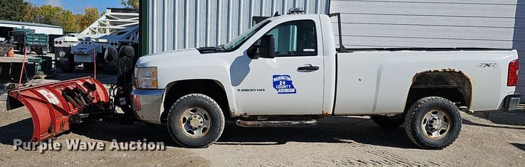 image for item MH9446 2009 Chevrolet Silverado 2500HD  pickup truck