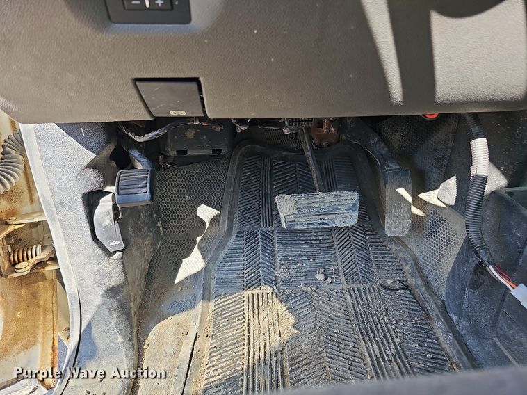 image for item MH9446 2009 Chevrolet Silverado 2500HD  pickup truck