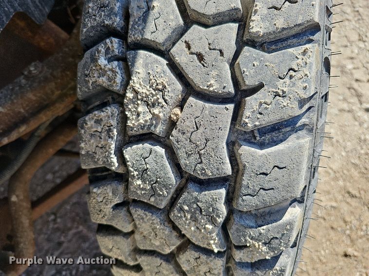 image for item MH9446 2009 Chevrolet Silverado 2500HD  pickup truck