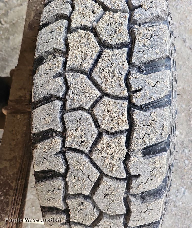 image for item MH9446 2009 Chevrolet Silverado 2500HD  pickup truck