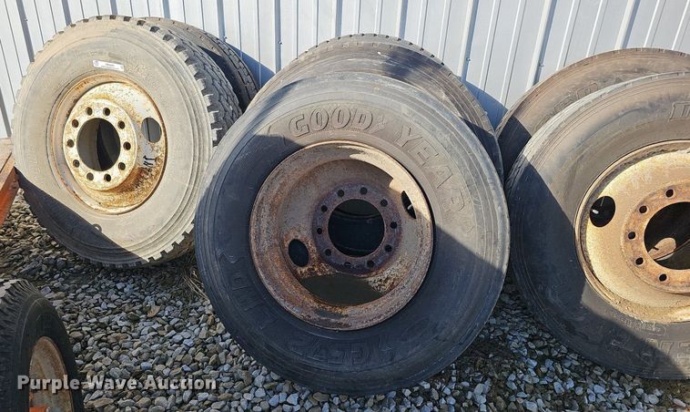 image for item MH9448 (7) tires and wheels