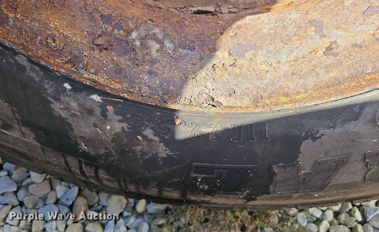 image for item MH9448 (7) tires and wheels