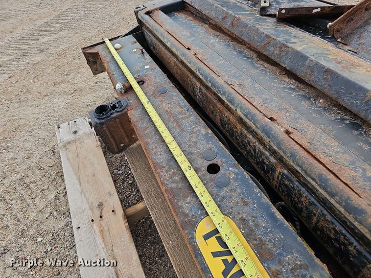 image for item MH9449 Eagle Lift Palfinger E38-60  end gate lift