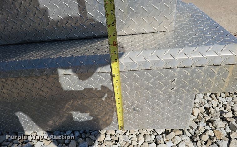 image for item MH9453 (9) toolboxes