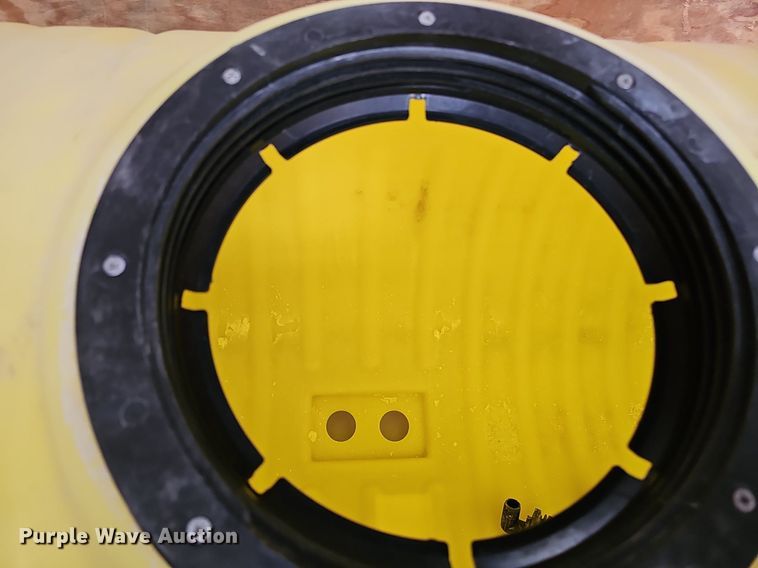 image for item MH9458 Poly tank