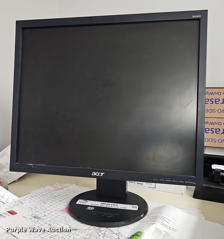 image for item MH9459 Acer B193  computer monitor
