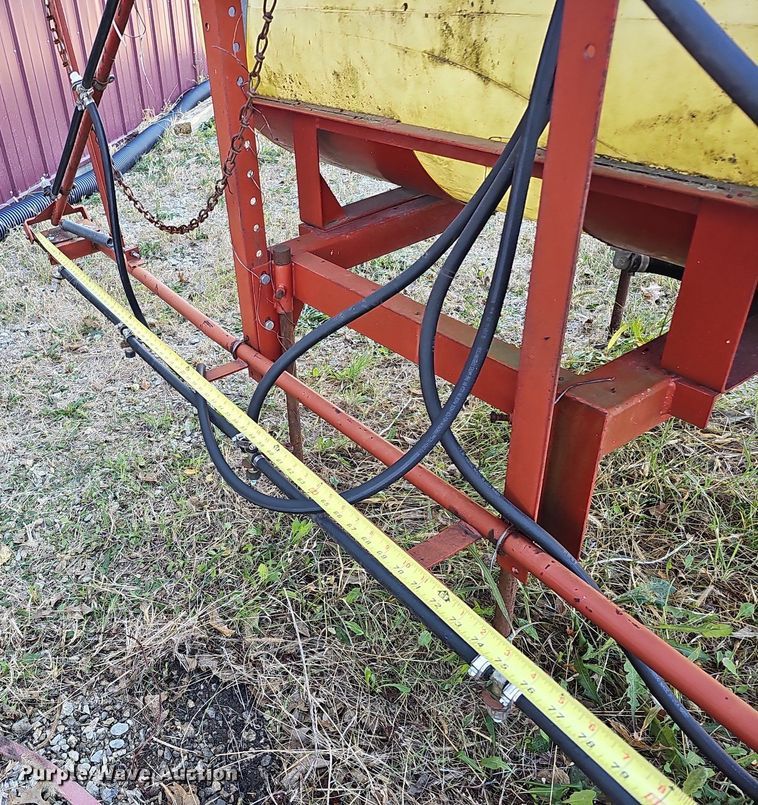 image for item MH9462 The Kuker Line  turf sprayer