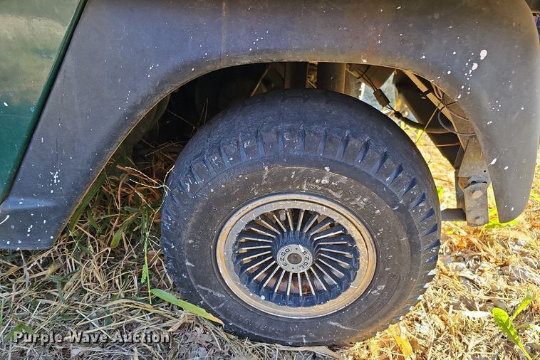 image for item MH9464 Ez-go Workhorse  golf cart