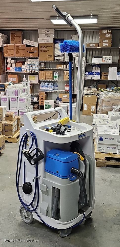 image for item MH9467 Ecolab Cleaning Caddy  cleaning station