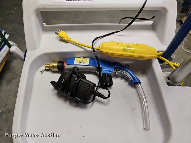 image for item MH9467 Ecolab Cleaning Caddy  cleaning station