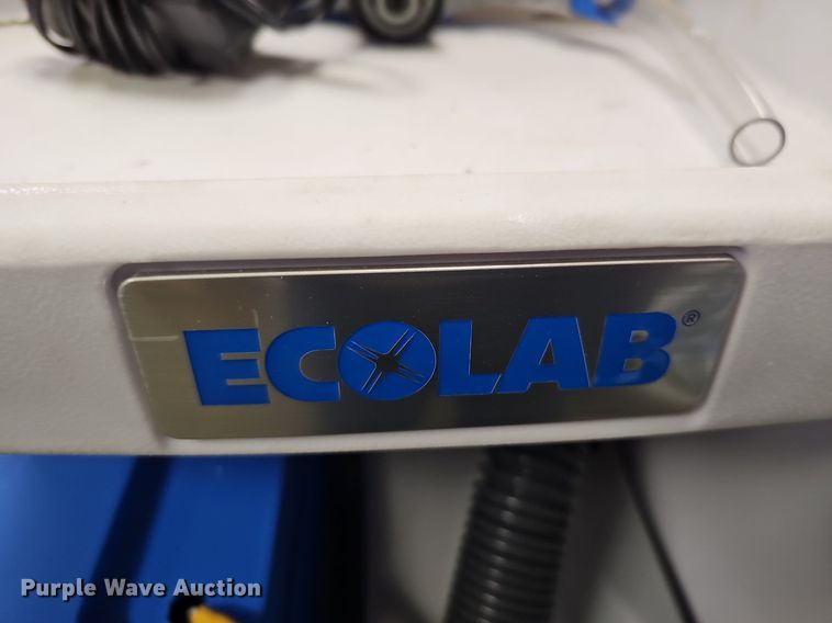 image for item MH9467 Ecolab Cleaning Caddy  cleaning station