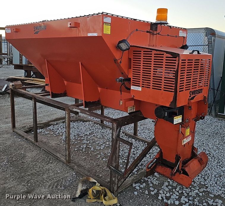 image for item MH9474 Swenson  spreader