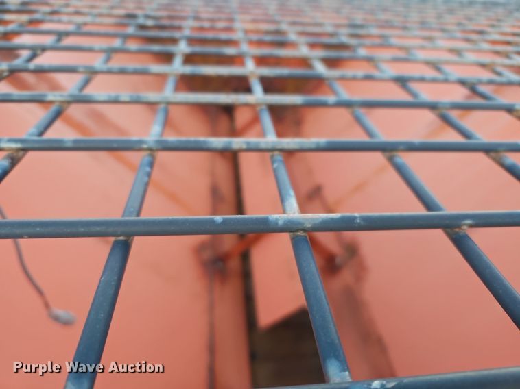 image for item MH9474 Swenson  spreader