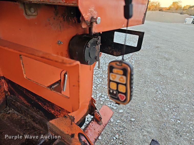 image for item MH9474 Swenson  spreader