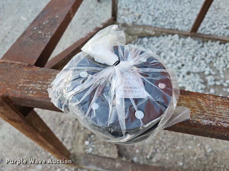 image for item MH9474 Swenson  spreader