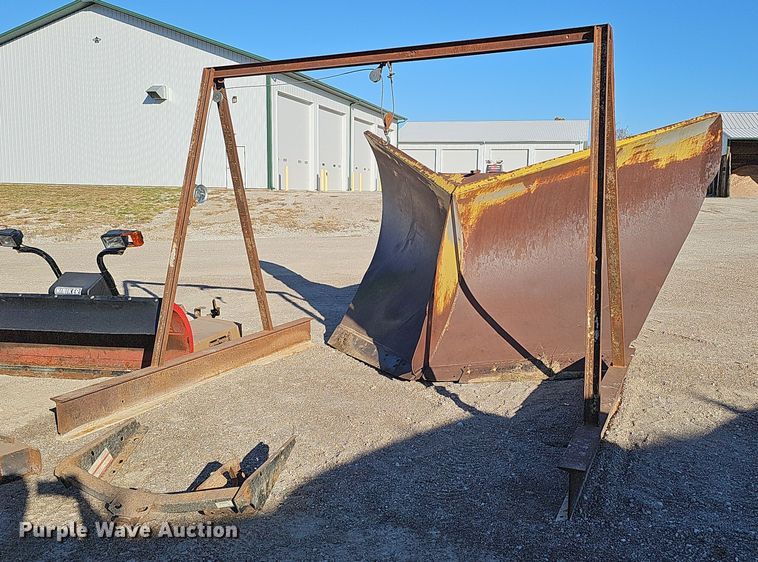 image for item MH9497 A-frame hoist